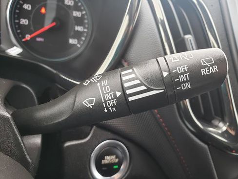 Used 2022 Chevrolet Equinox RS image 25