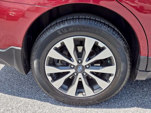 Used 2017 Subaru Outback 2.5i Limited AWD/4WD image 27
