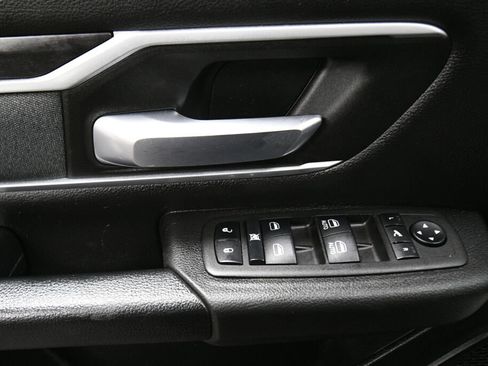 Used 2023 RAM 1500 Big Horn image 12