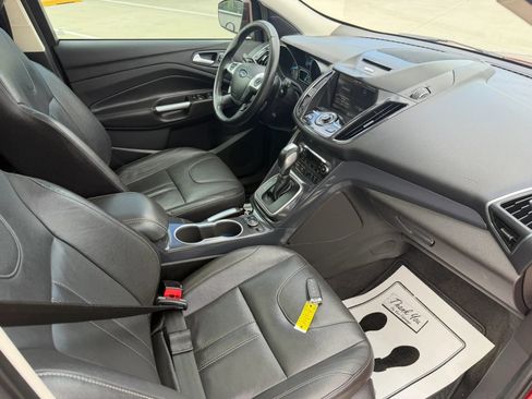 Used 2013 Ford Escape Titanium w/ Parking Technology Pkg AWD/4WD image 28