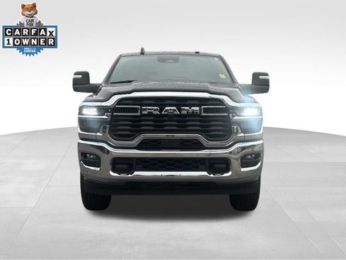 Used 2025 RAM 2500 Big Horn AWD/4WD image 8