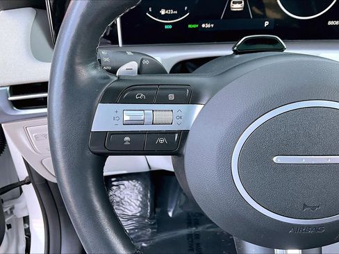 Used 2025 Hyundai Tucson Limited image 22