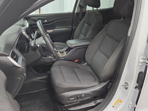 Used 2021 GMC Acadia SLE w/ Driver Convenience Package image 5