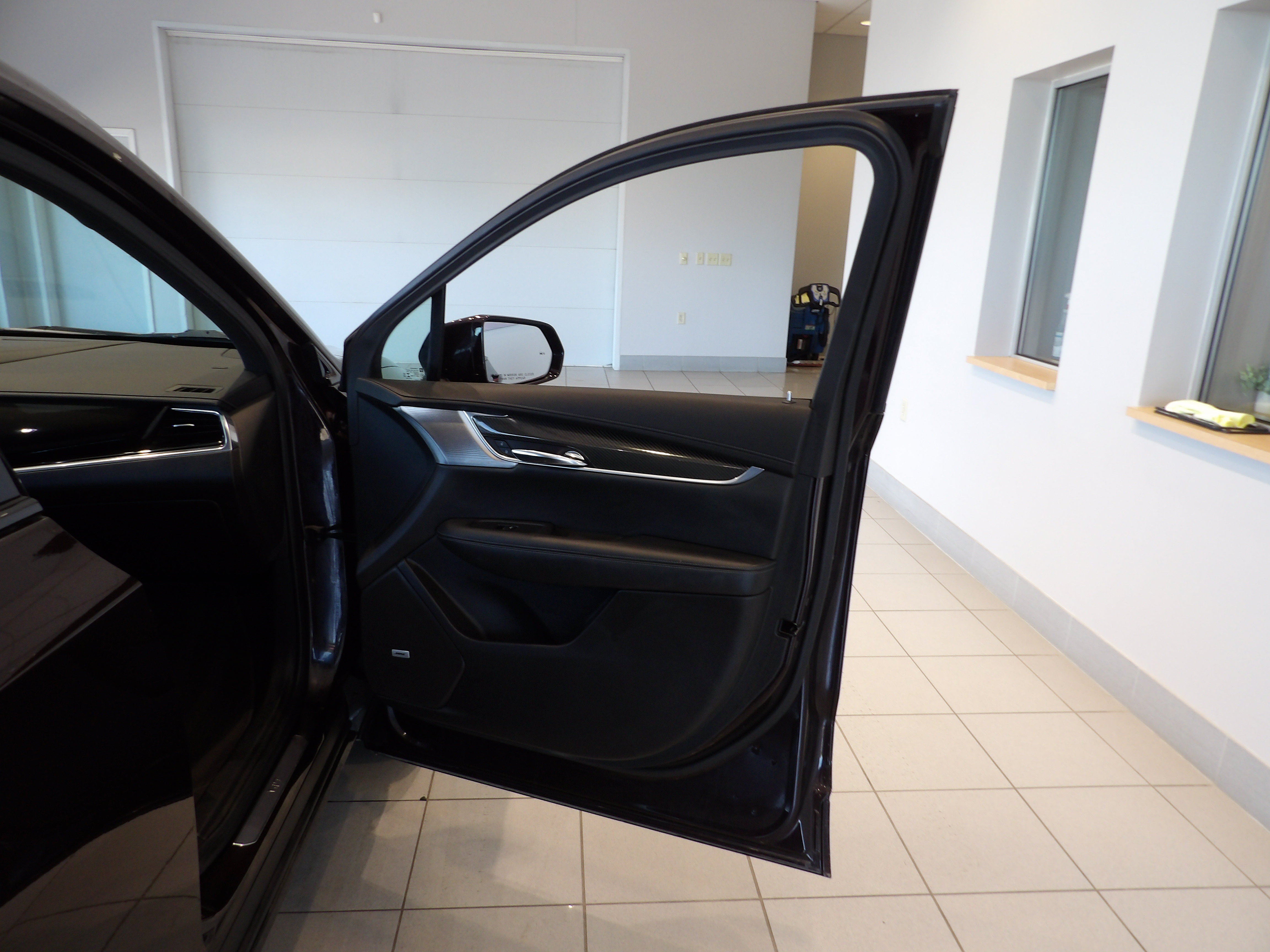 Used 2020 Cadillac XT6 Sport AWD/4WD image 25