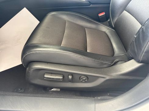 Used 2018 Honda Accord Sport image 19