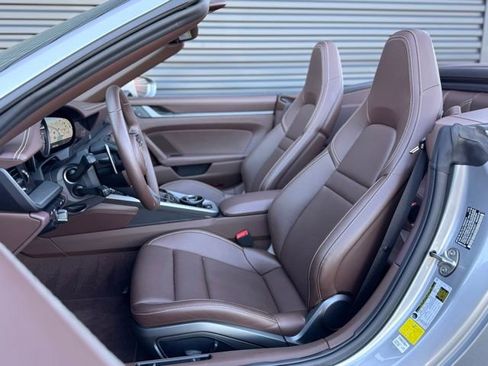 Certified 2024 Porsche 911 Carrera S RWD image 5