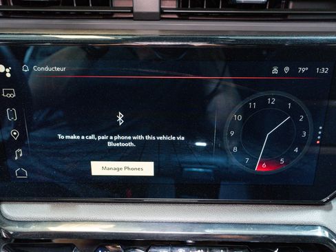 Used 2024 GMC Sierra 2500 AT4 w/ AT4 Premium Plus Package image 24