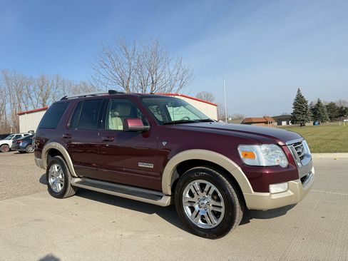 Used 2007 Ford Explorer Eddie Bauer image 3