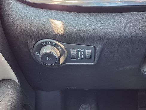 Used 2024 Jeep Compass Limited AWD/4WD image 15