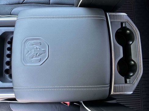 New 2026 RAM 1500 Laramie AWD/4WD image 22