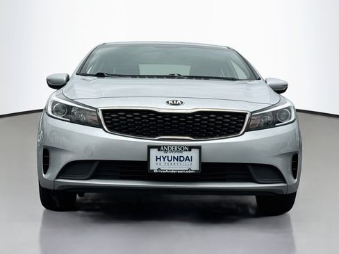 Used 2017 Kia Forte LX w/ LX Popular Package FWD image 2