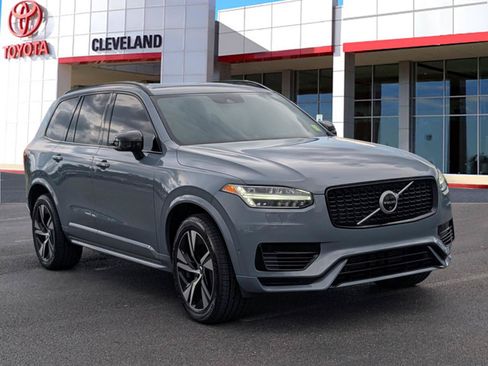 Used 2021 Volvo XC90 T8 R-Design AWD/4WD image 2