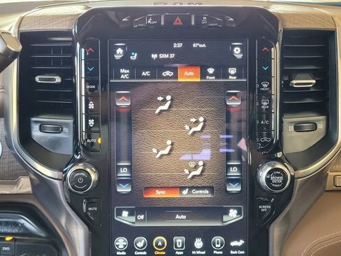Used 2021 RAM 2500 Limited AWD/4WD image 25