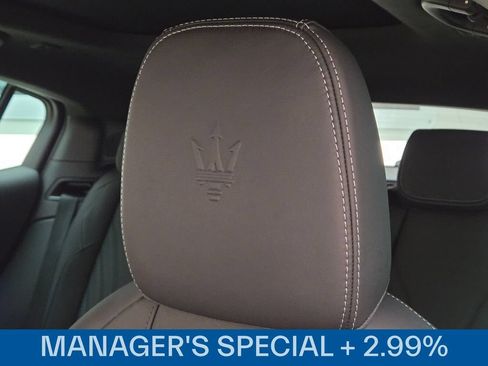 Used 2025 Maserati Grecale Modena AWD/4WD image 27