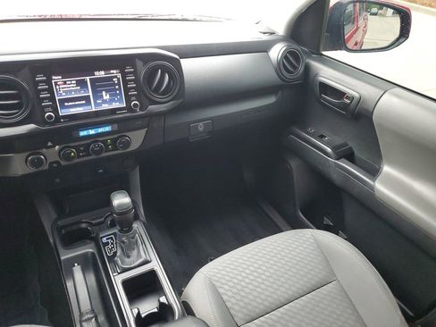 Used 2023 Toyota Tacoma SR AWD/4WD image 12