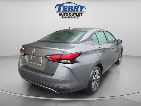 Used 2024 Nissan Versa SV FWD image 7