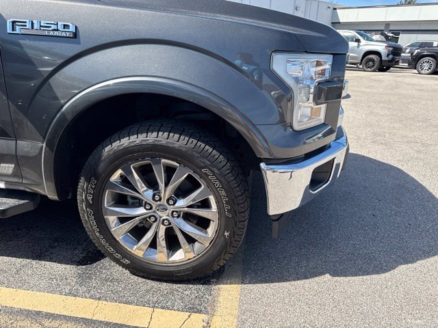 Used 2017 Ford F150 Lariat w/ Equipment Group 502A Luxury AWD/4WD image 8