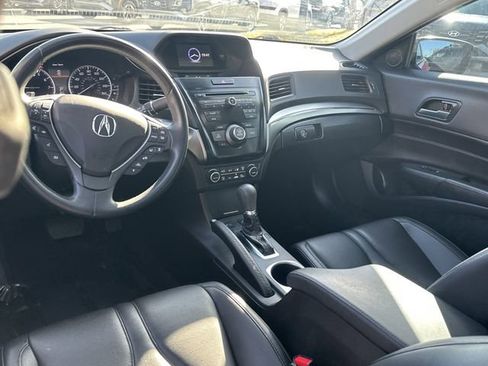 Used 2020 Acura ILX image 14