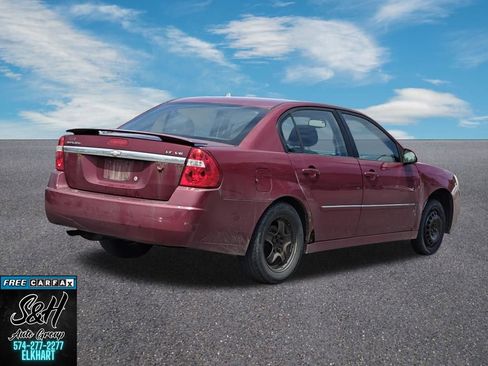Used 2007 Chevrolet Malibu LT FWD image 16