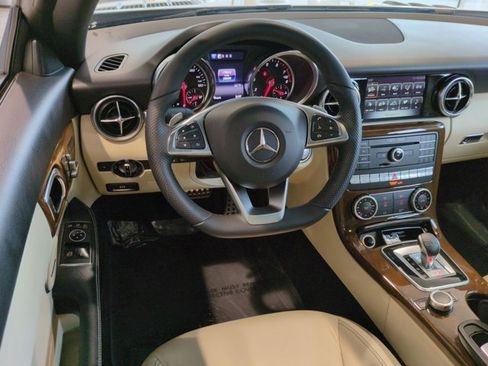 Used 2018 Mercedes-Benz SLC 300 image 14