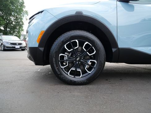Used 2023 Hyundai Santa Cruz SE AWD/4WD image 31