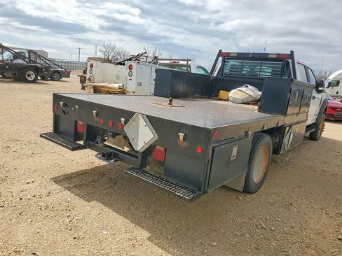 Used 2017 Ford F450 XL w/ Power Equipment Group image 3