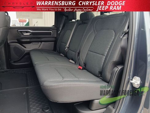 New 2026 RAM 1500 4x4 Crew Cab image 15