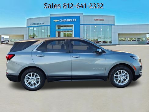 Used 2024 Chevrolet Equinox LT image 8