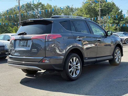 Used 2016 Toyota RAV4 Limited image 12