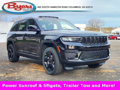 New 2025 Jeep Grand Cherokee Altitude image 1