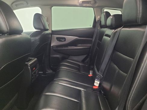 Used 2022 Nissan Murano SV image 18