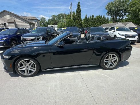 Used 2024 Ford Mustang Premium RWD image 8