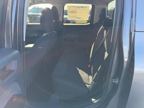 New 2026 Ford Maverick XL image 9