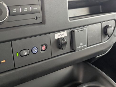 New 2025 Chevrolet Express 3500 w/ Power Convenience Package image 40