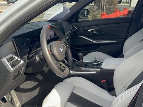 Used 2025 BMW M3 w/ Executive Package RWD image 33