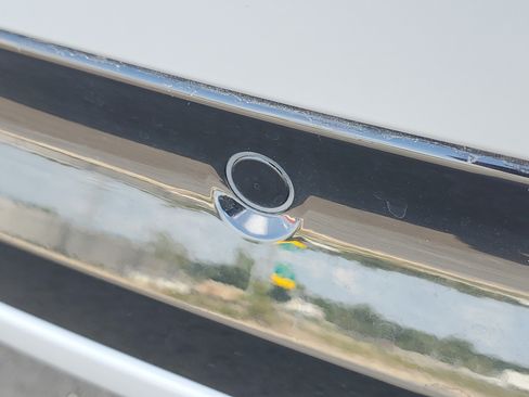 New 2026 Lincoln Nautilus Reserve AWD/4WD image 6
