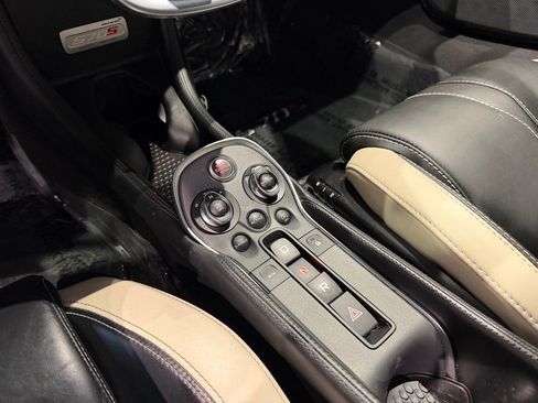 Used 2016 McLaren 570S Coupe image 26