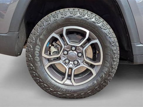 Used 2022 Jeep Grand Cherokee Trailhawk w/ Advanced Protech Group II AWD/4WD image 25