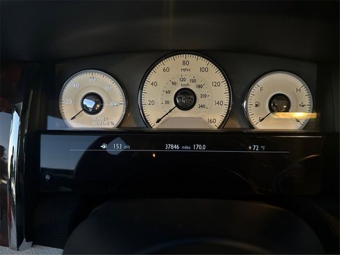 Used 2015 Rolls-Royce Ghost image 19