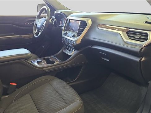 Used 2023 GMC Acadia SLE w/ Driver Convenience Package image 13