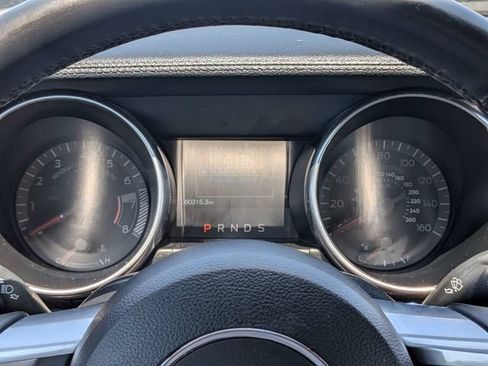 Used 2019 Ford Mustang Convertible RWD image 30