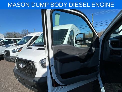 New 2026 Ford F550 4x4 Supercab Super Duty image 10