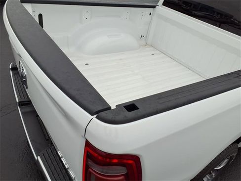 Used 2023 RAM 1500 Laramie image 25
