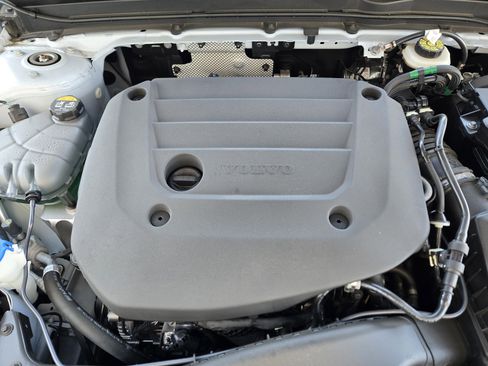 Used 2026 Volvo XC40 B5 Plus w/ Protection Package Premier image 39