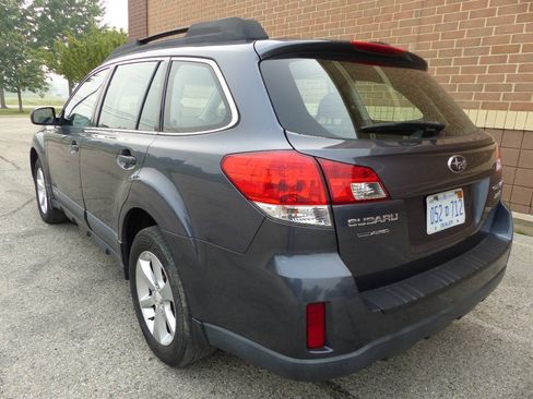 Used 2014 Subaru Outback 2.5i w/ Popular Package #1A AWD/4WD image 7