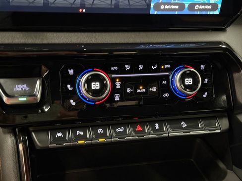 Certified 2025 GMC Sierra 1500 AT4 w/ AT4 Premium Package image 16