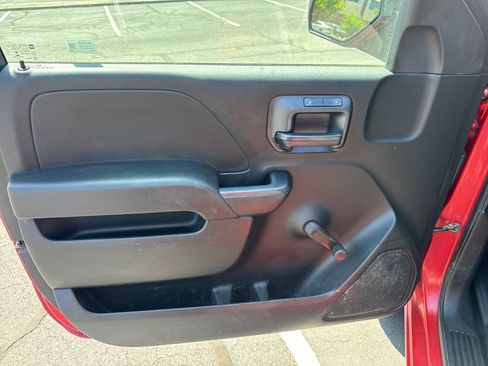 Used 2015 GMC Sierra 2500 2WD Regular Cab image 18