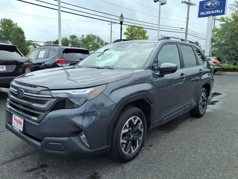 Certified 2026 Subaru Forester Premium AWD/4WD image 5