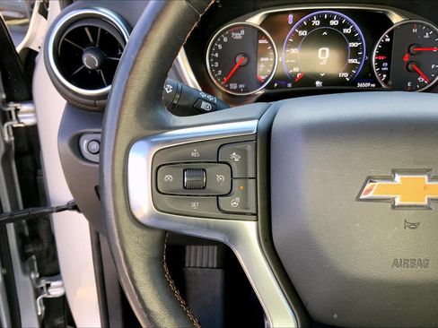 Used 2019 Chevrolet Blazer Premier w/ Driver Confidence II Package FWD image 23