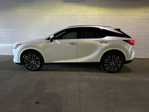 Used 2024 Lexus RX 350 Premium Plus image 2